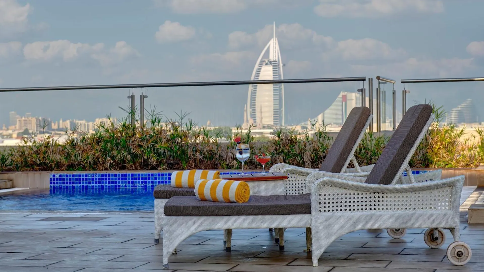 Metropolitan Hotel Dubai