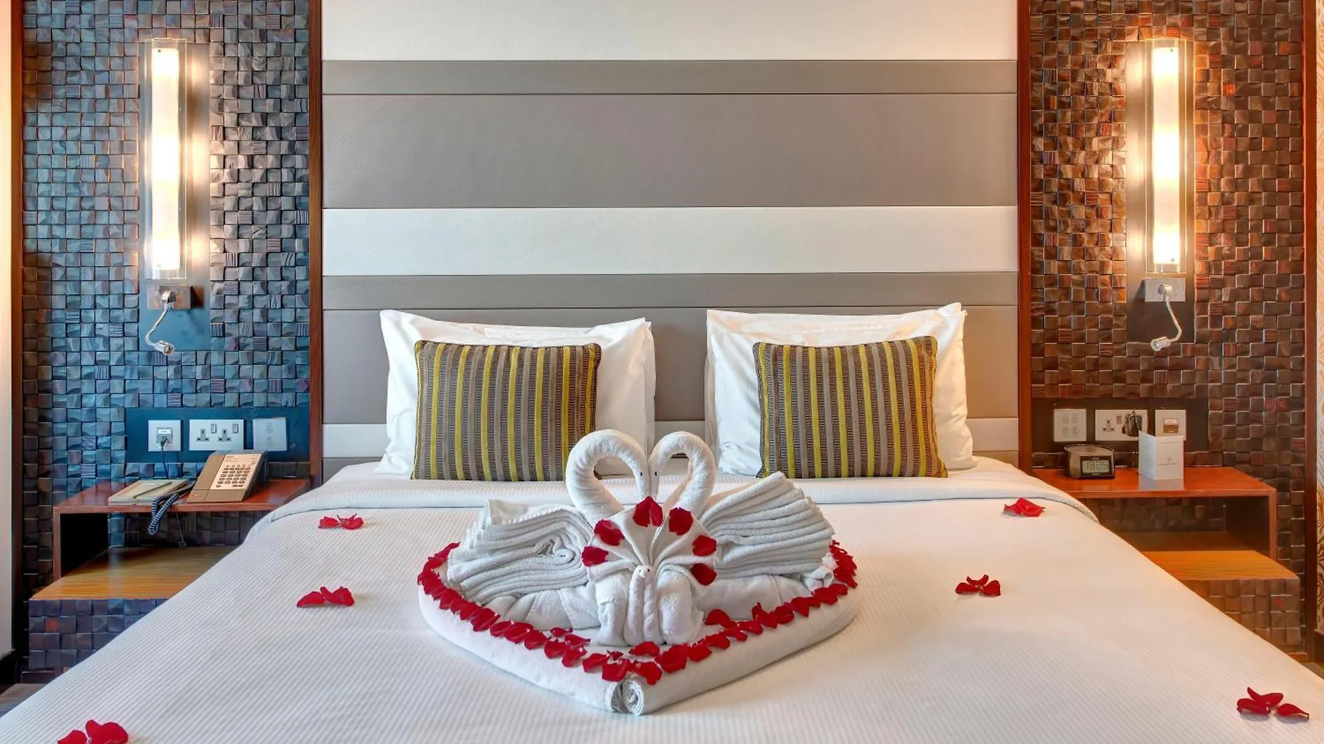 Metropolitan Hotel Ντουμπάι 4*,  Ηνωμένα Αραβικά Εμιράτα