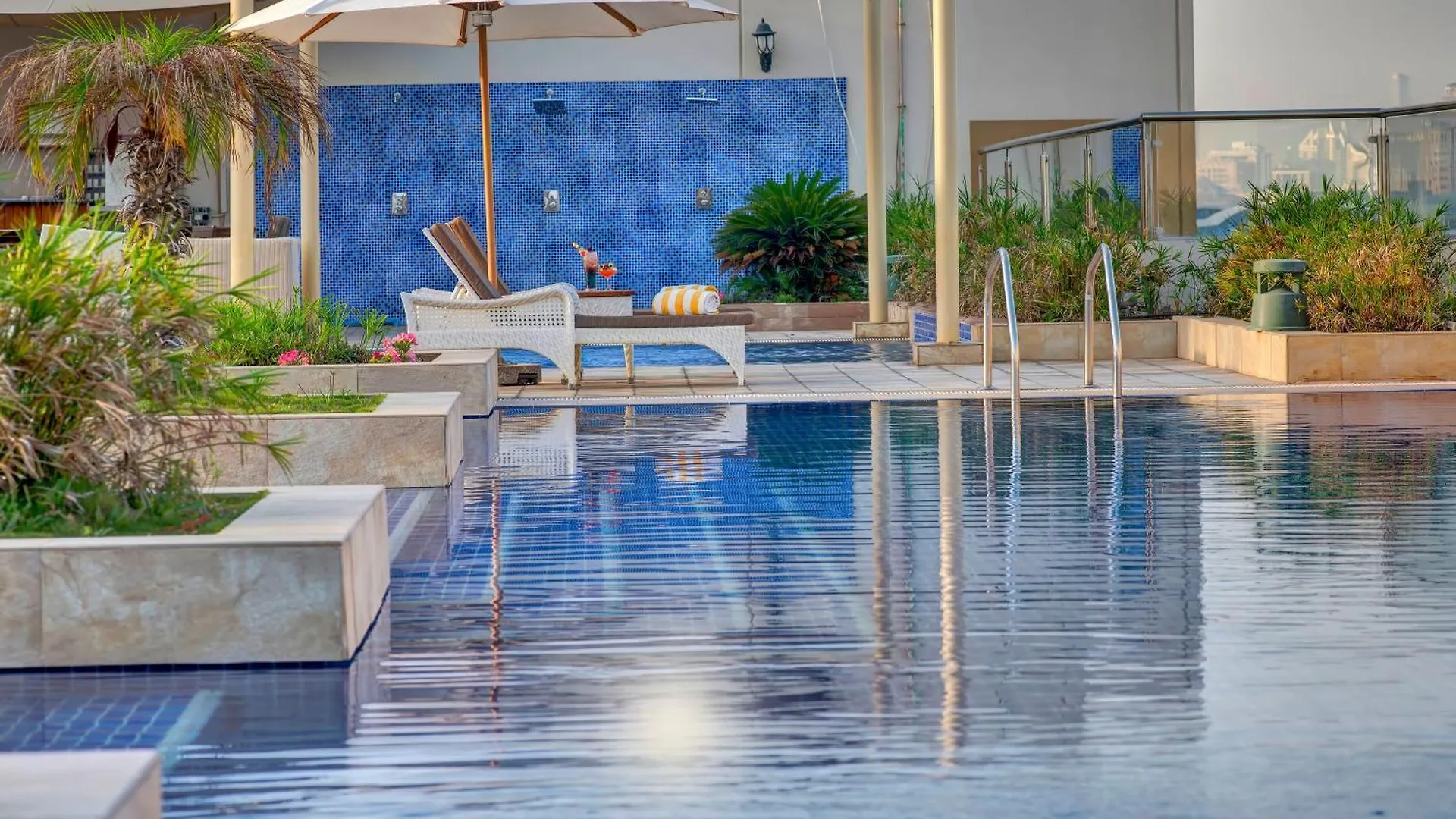Metropolitan Hotel Ντουμπάι 4*,  Ηνωμένα Αραβικά Εμιράτα